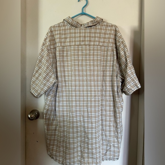 Carhartt Men's Tan Plaid Button Down Shirt - Picture 4 of 4